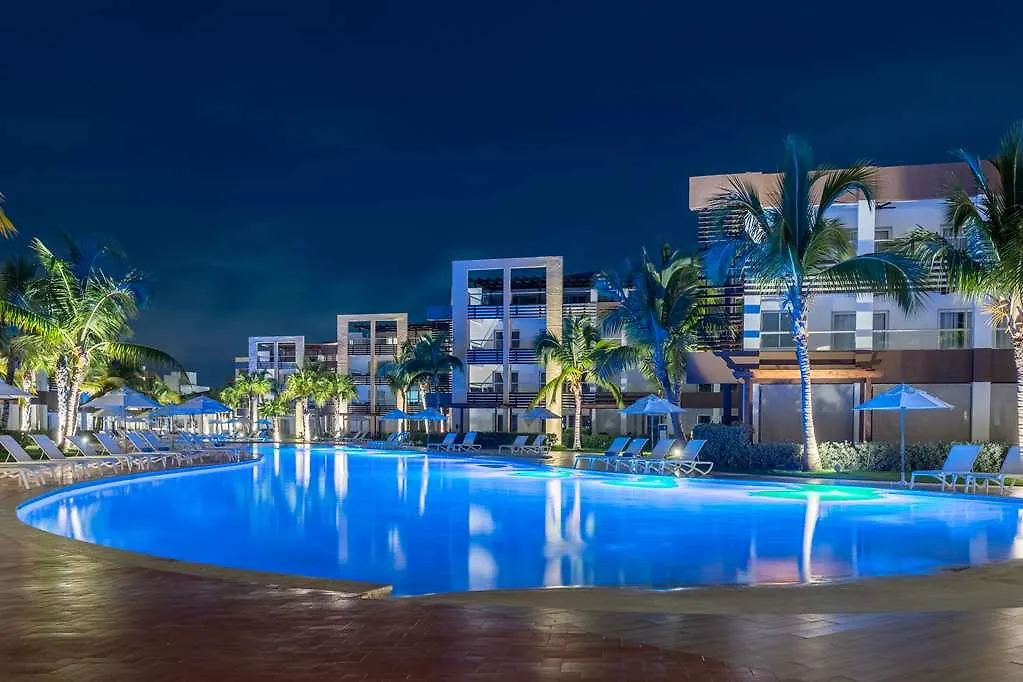 Hotel Radisson Blu Punta Cana, An All-Inclusive Resort