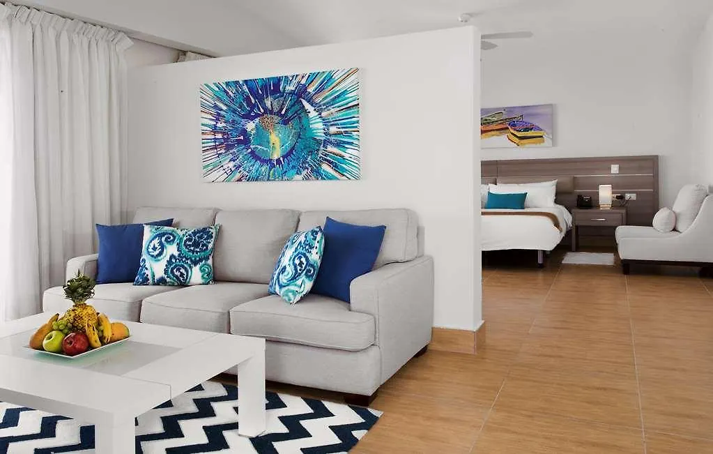 Hotel Radisson Blu Punta Cana, An All-Inclusive Resort